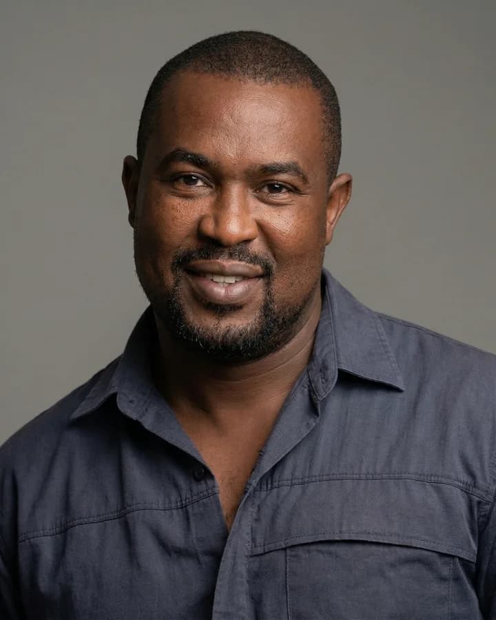 Sifiso Manyathi, Foreman